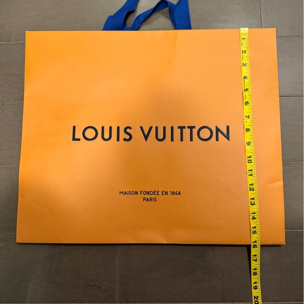 Authentic LV Louis Vuitton Shopping Bag